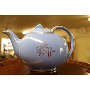 Halls 1940 Teapot Cadet Hook Cover 0749 Gold Gilded Trim